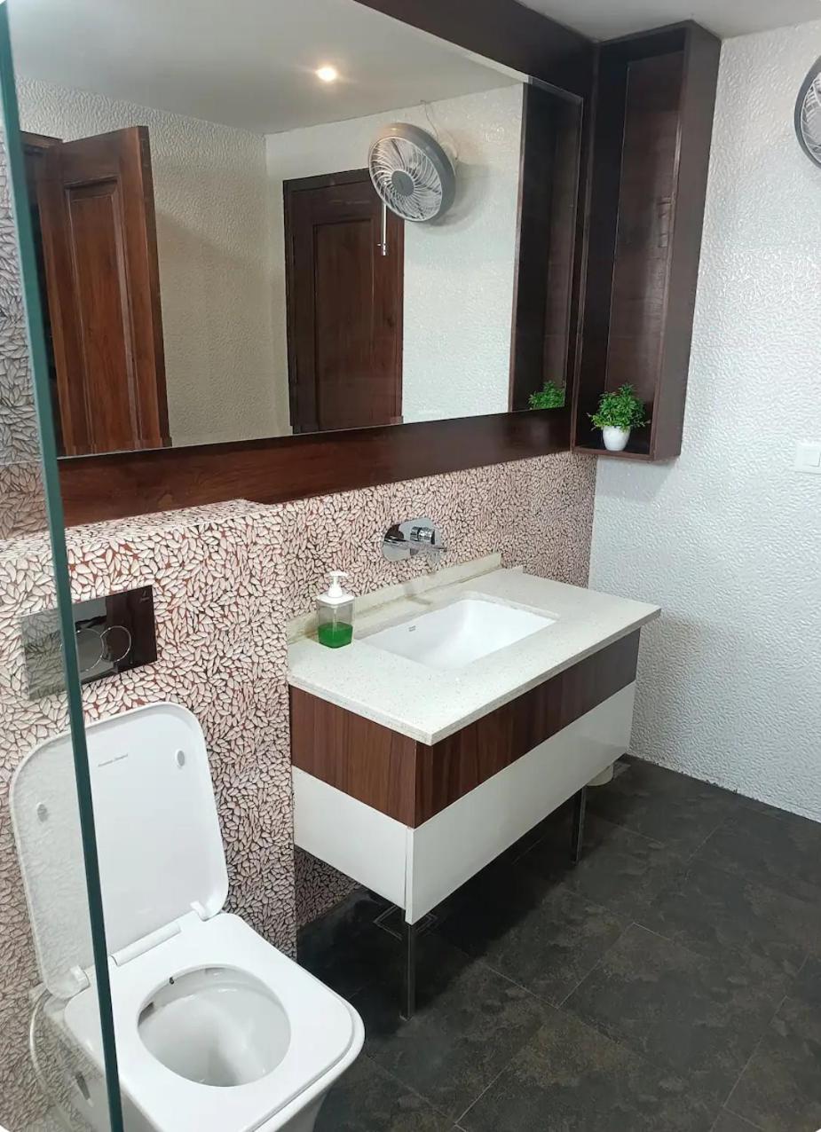 Homistay 1 Bhk بانتشكولا الغرفة الصورة